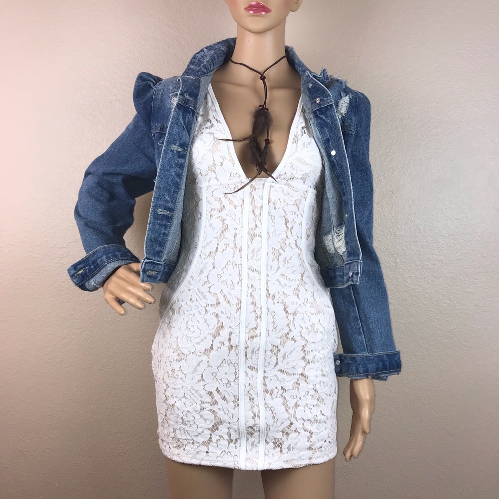 Tobi White Lace Bodycon Plunge Dress Festival - Picture 3 of 8
